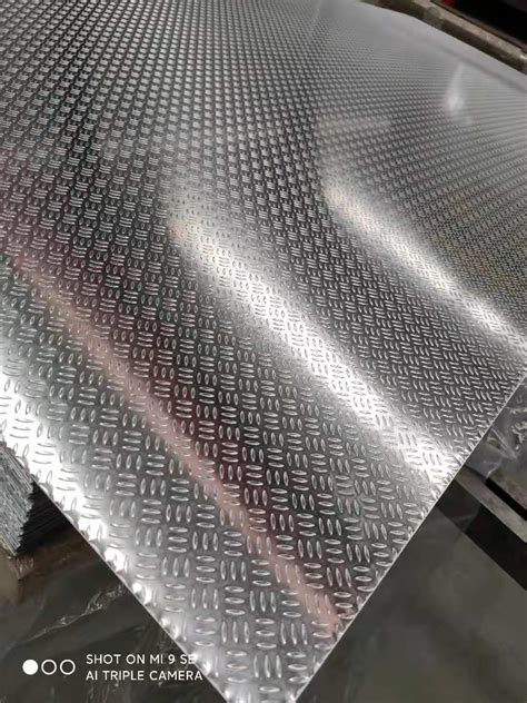 弧形包柱铝单板规格尺寸任意定制_铝合金-广东德普龙建材有限公司