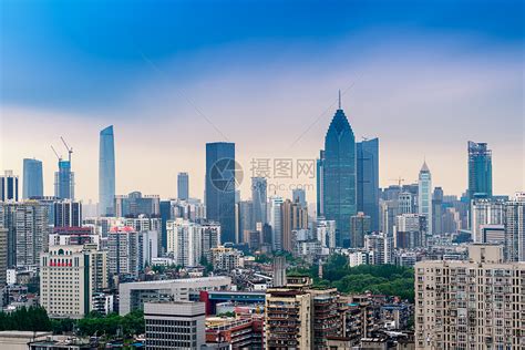 远眺武汉金融街高楼高清图片下载-正版图片500892666-摄图网