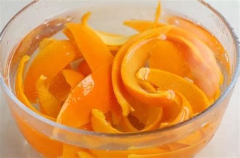 橙子新吃法，用橘子皮做碗，加鸡蛋蒸一蒸真香_原创_新浪众测