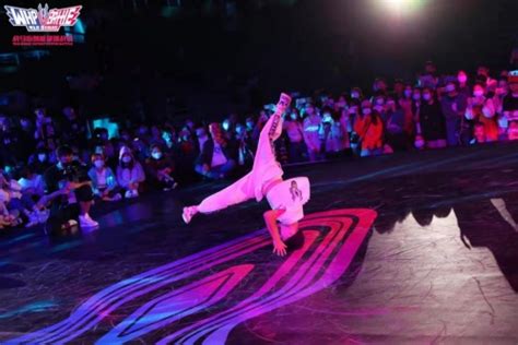 街舞锁舞世界冠军HB组合超带感舞蹈秀