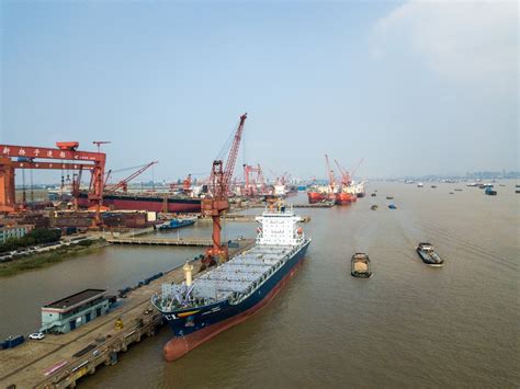 江苏靖江放大船舶出口支柱效应，推动绿色转型向价值链中高端迈进