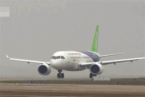 两架国产C919客机飞往北京 最快本月取证年内交付 - 民用航空网