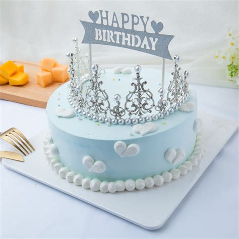 生日蛋糕皇冠的由来