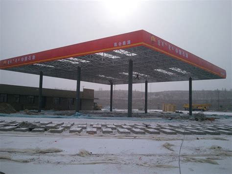加油站钢结构网架_云南恒久钢结构工程有限公司