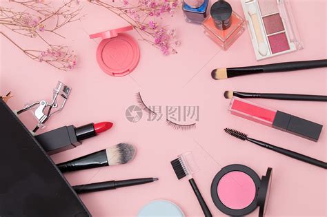 【图】化妆师不会轻易告诉你的小技巧 仙女都是“妆”出来的_化妆师_女物美容网|nvwu.com