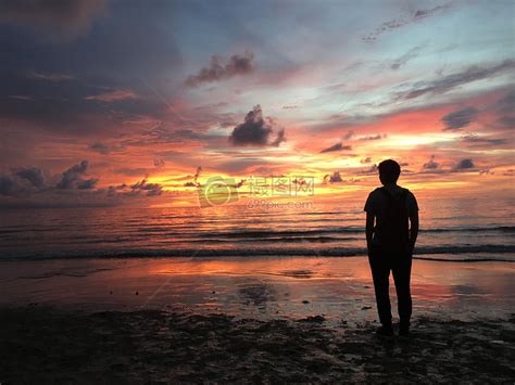 一个人看海|摄影|风光摄影|卡少少 - 原创作品 - 站酷 (ZCOOL)