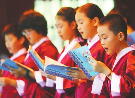四海孔子书院 | 诵读经典在当今中国建设文化强国会发挥什么作用？丨儿童经典诵读工程20年再出发 | 经典诵读 | 全球儿童经典诵读工程
