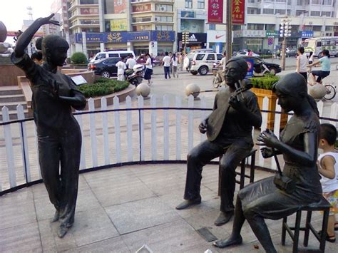 滕州步行街民俗雕塑_shanshan_新浪博客