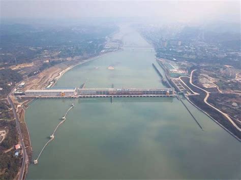 四川岷江龙溪口航电枢纽工程建设稳步推进