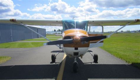 Cessna 172 | Flight Training Fleet | Laminar Aviation PH