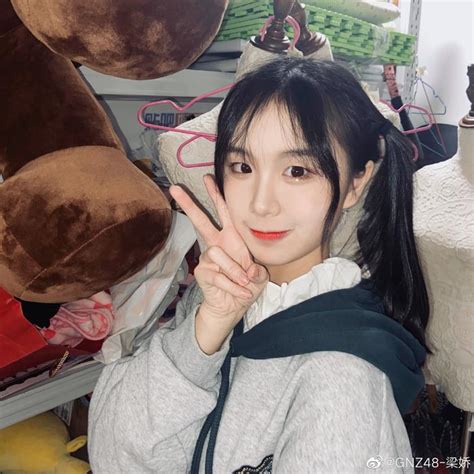 梁娇梁乔图片