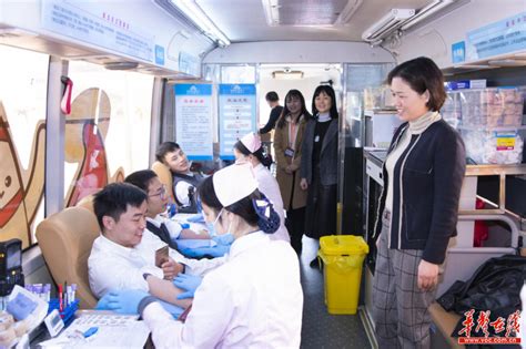 为生命“加油续航” 湘江集团百名员工献血三万余毫升 - 区县动态 - 湖南在线 - 华声在线