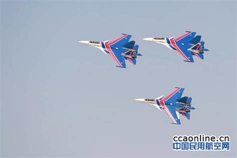 图集 | 空军八一飞行表演队、换上国产发动机的歼-20……来看看今年中国航展上的这些“大国重器”