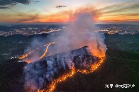 毗邻县山火蔓延至贵州赤水 经全力扑救火势得到控制 - 国内动态 - 华声新闻 - 华声在线