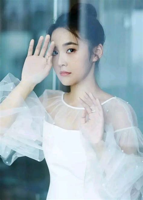 甜美女生张佳宁头像图片