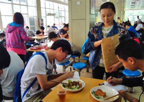 杭电：杭州电子科技大学饮食服务中心组织开展食堂满意度调查 - 学校动态 - 新闻动态 - 中国教育后勤协会