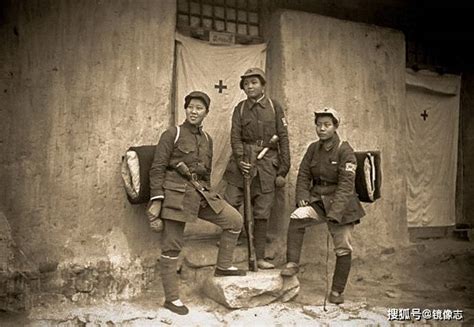 延安红云平台--抗战时期八路军、新四军的服装