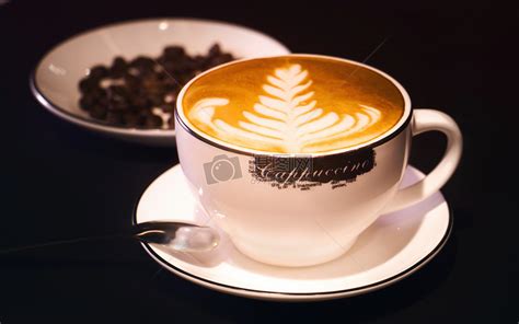 咖啡咖啡豆创意摆拍白底高清图片下载-正版图片500327422-摄图网