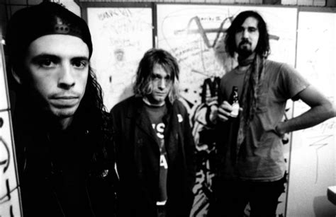 Nirvana - With The Lights Out (Universal) - Muzikalia