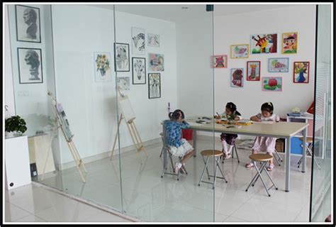少儿美术画室环创,少儿美术机构环创,儿童美术画室_大山谷图库
