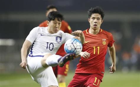 中国对韩国足球1比0 - 随意云