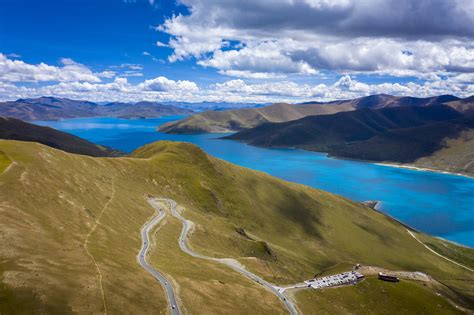 西藏山南：“圣湖”羊卓雍措美景如画-搜狐大视野-搜狐新闻