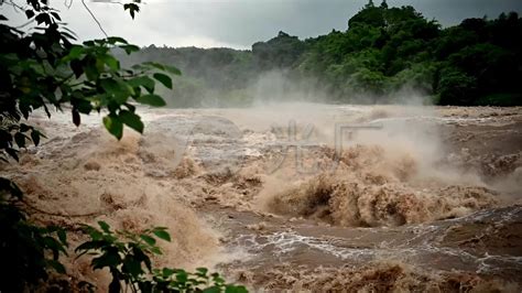 家乡遭遇暴雨+洪水侵袭，巴西国脚里沙利松发文声援_PP视频体育频道