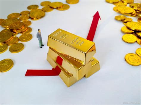 谁是黄金价格上涨的预言家 ——黄金ETF持仓创下历史新高的背后__财经头条