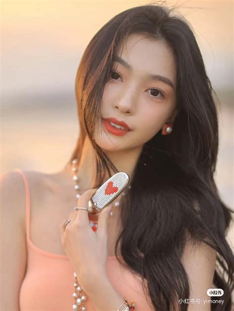 易梦玲头像甜美女生图片