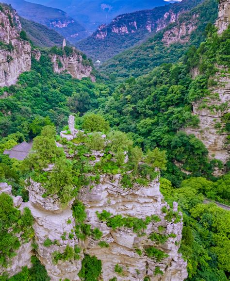 峡谷奇峰-龙洞景区