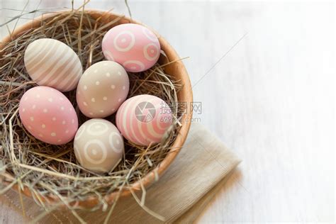 漂亮的蛋雕图片大全 手工鸡蛋壳雕刻作品_爱折纸网