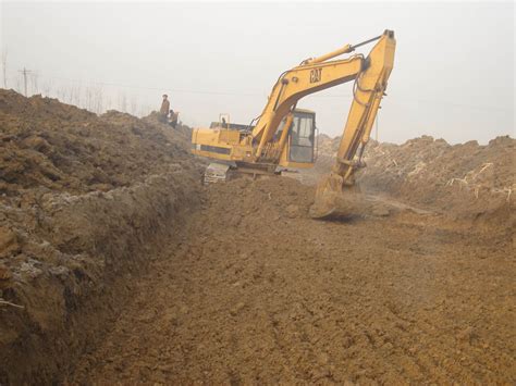 土石方工程设备|甘肃金渝达地基与基础工程有限公司| 甘肃金渝达地基与基础工程有限公司