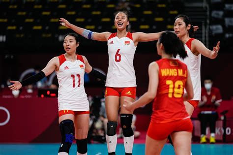 2023世界女排联赛半决赛：中国3：0波兰，制约与反制约省流：中国女排VNL半决赛胜利要点_有谱资讯