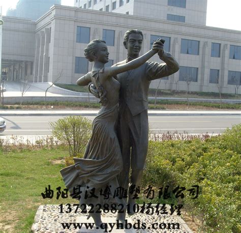 美陈雕塑：十二星座玻璃钢卡通雕塑-上海灵闪美陈工厂