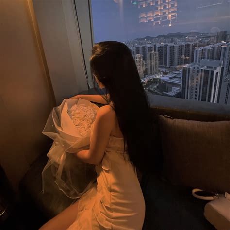 女头真人露脸图片