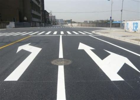道路标线系列 - 道路标线系列 - 河南双安交通设施有限公司