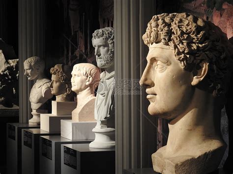 罗马时期雕塑展览高清图片下载-正版图片500286113-摄图网