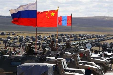 “东方-2018”战略演习中俄联合战役演练正式展开