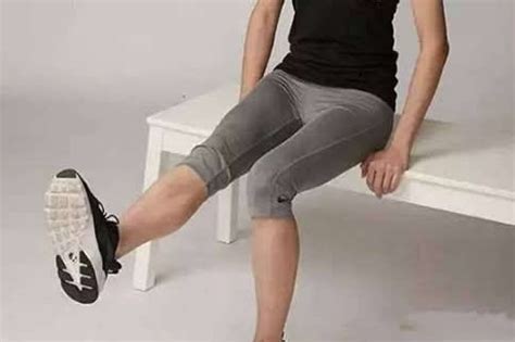 下蹲运动怎么做才能更有效果 下蹲对膝盖有伤害吗-健身吧