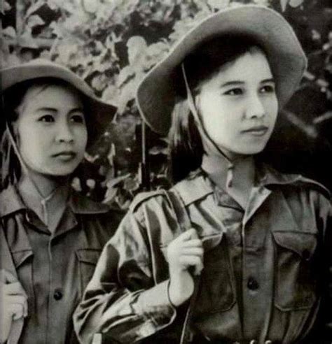 越南头号美女特工，对越自卫反击战中，用这招致使我军大量伤亡_手机凤凰网