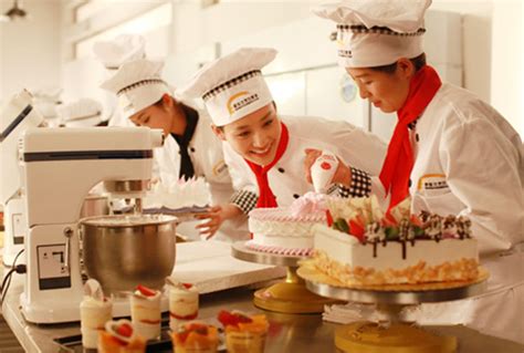 上海西点培训学校哪家好?_新东方烹饪教育（上海校区）【官网】