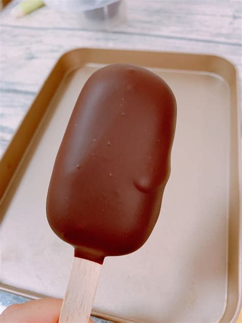 巧克力冰淇淋的做法_【图解】巧克力冰淇淋怎么做如何做好吃_巧克力冰淇淋家常做法大全_窦三女_豆果美食