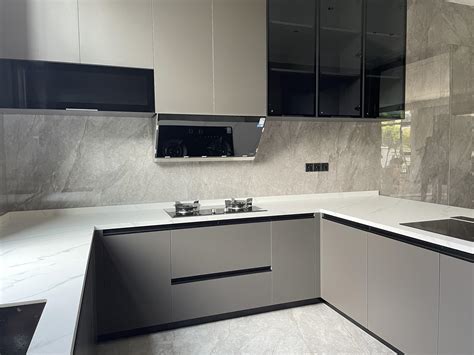 厨房台面选什么材质？石英石、大理石、不锈钢、岩板，哪种更好？ - 知乎