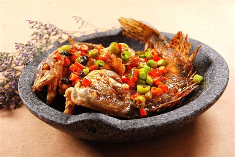 安徽最具特色的美食臭鳜鱼，浑身长毛的毛豆腐|鳜鱼|豆腐|长毛_新浪新闻