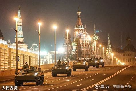 高清组图：莫斯科再现二战时期红场阅兵_阅兵 莫斯科红场 组图_滚动新闻_温州网