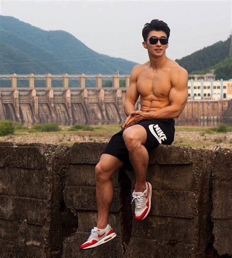 国产健体帅哥 肌肉男模 摄影人JUNJIN作品 中国 健身迷网