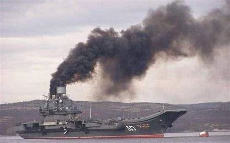 快讯！俄罗斯唯一现役航母起火 多人受伤 - 知乎