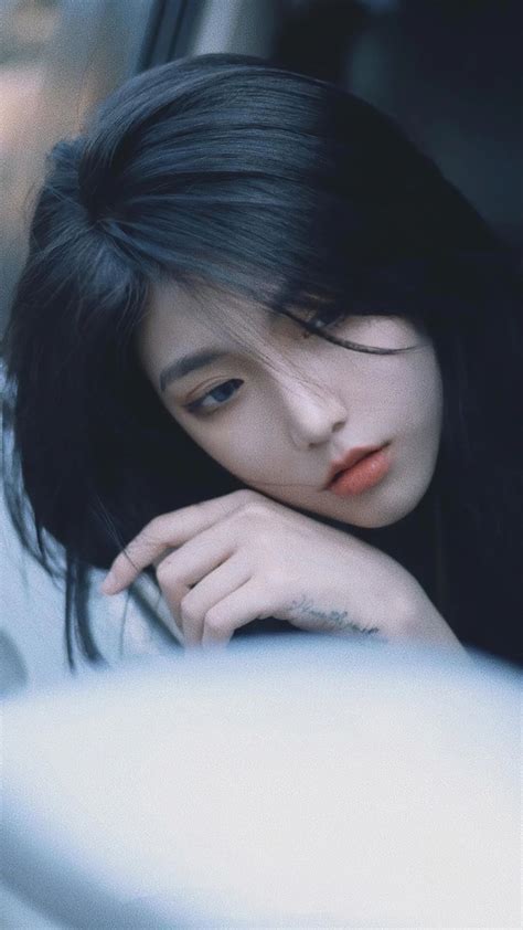 QQ壁纸女生图片