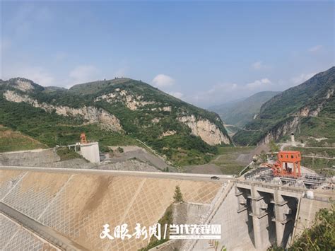 中国“隐秘”的角落，贵州纳雍县，随便一个网红景点都让游客疯狂
