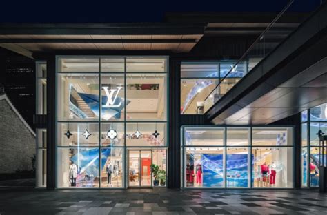 品牌 Louis Vuitton正式揭幕 Louis Vuitton 之家 – 纺织科技杂志